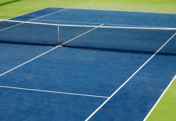 Теннисные корты