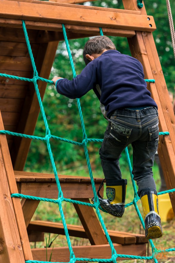 Детская площадка  Крепость Застава